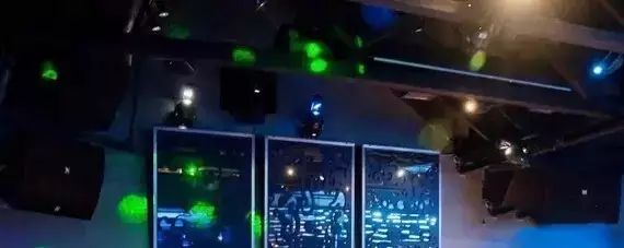 代表酒吧:大連五聲酒吧